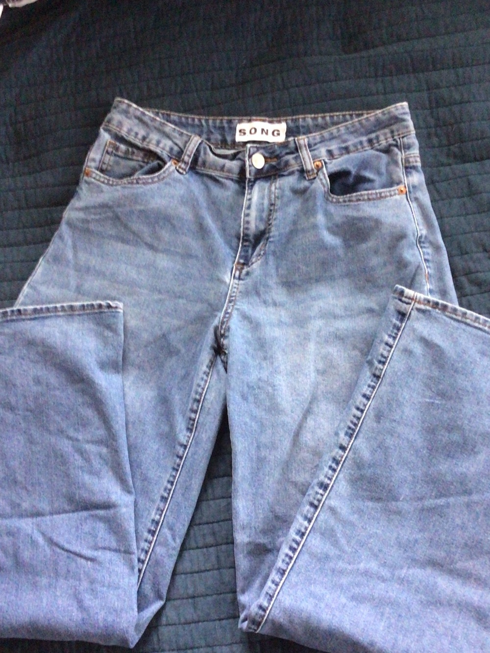 Women's mid-Rise Blue Jeans